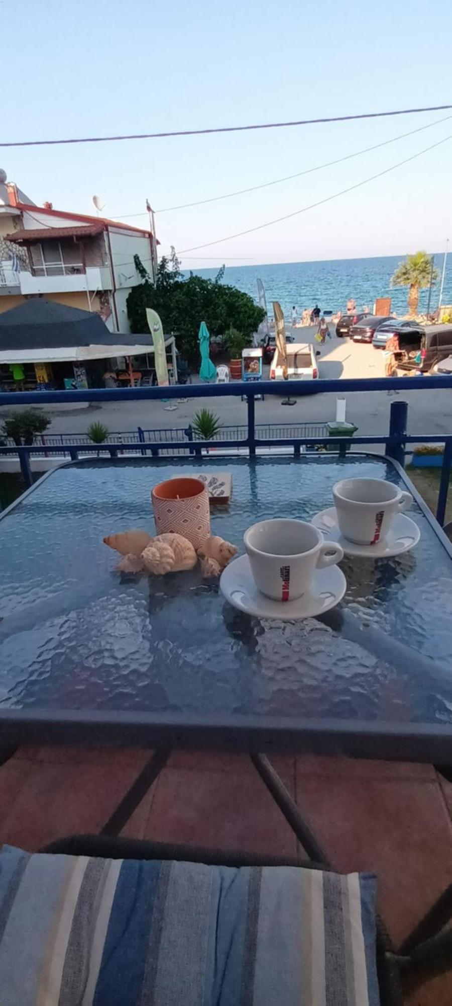 Mana Mia Seaside Apartments Λεπτοκαρυά Εξωτερικό φωτογραφία