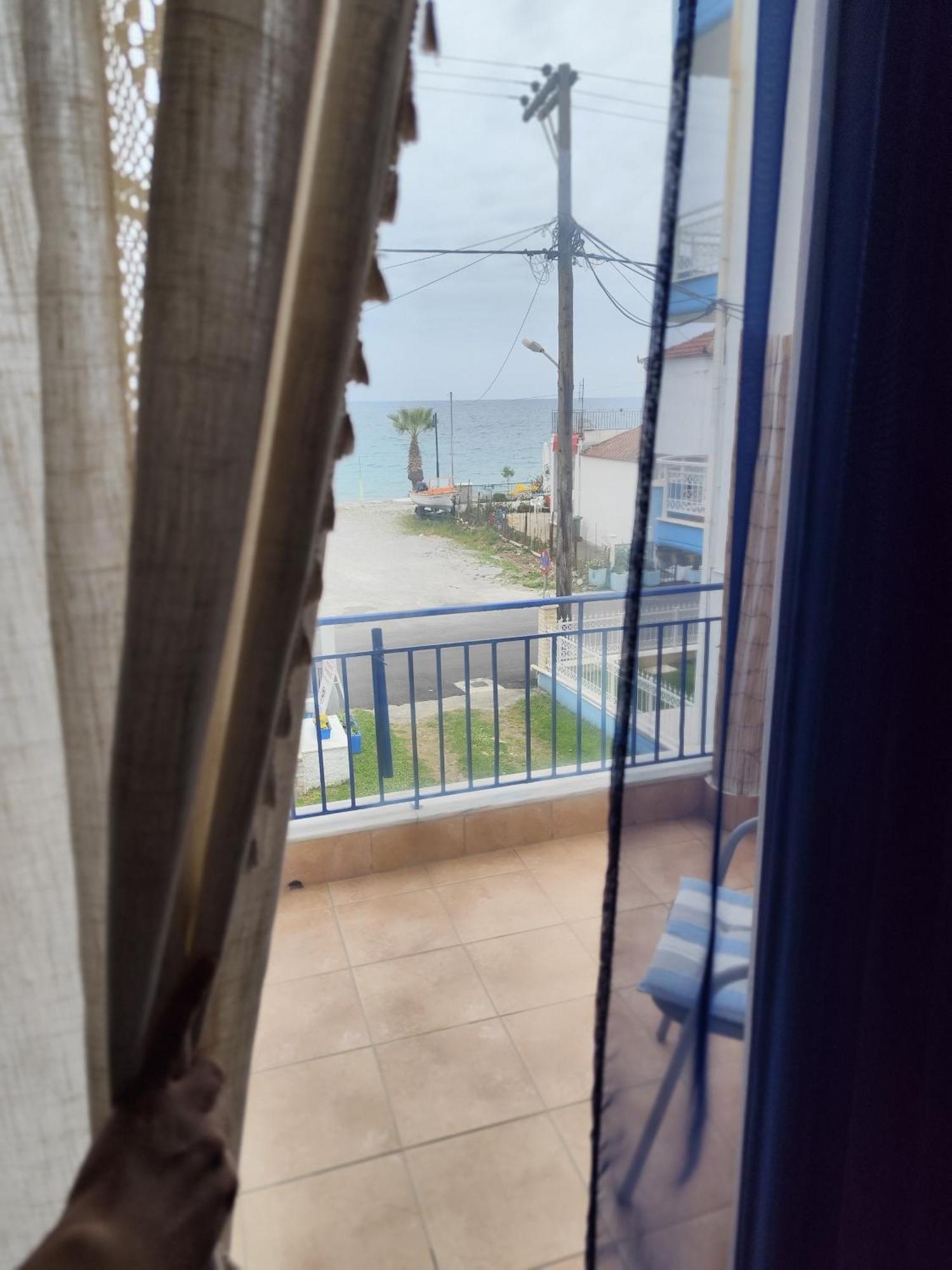 Mana Mia Seaside Apartments Λεπτοκαρυά Εξωτερικό φωτογραφία
