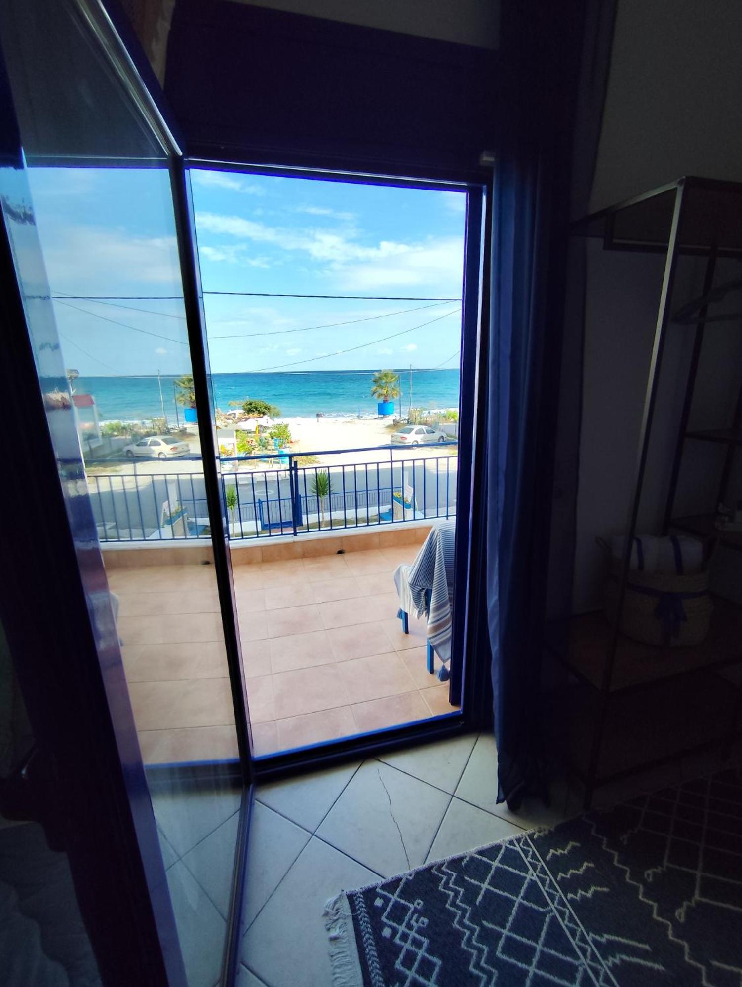 Mana Mia Seaside Apartments Λεπτοκαρυά Εξωτερικό φωτογραφία